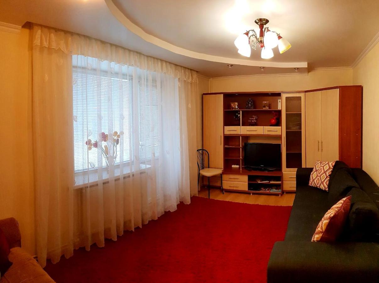 Topilche Apartment Ternopil Eksteriør bilde